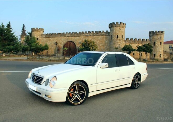 Mercedes E 240 1998, 226,600 km - 2.4 l - Lənkəran