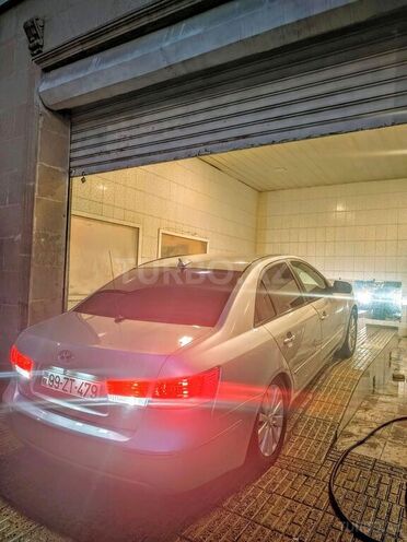 Hyundai Sonata 2008, 283,277 km - 2.0 l - Biləsuvar