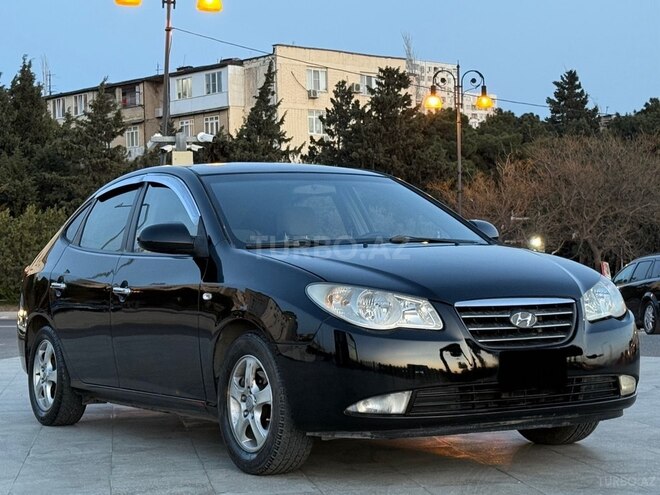 Hyundai Elantra-6