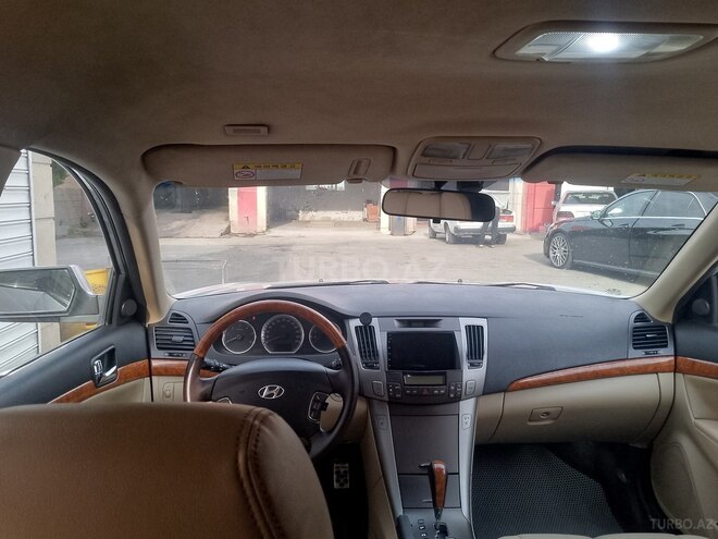 Hyundai Sonata 2008, 283,277 km - 2.0 l - Biləsuvar