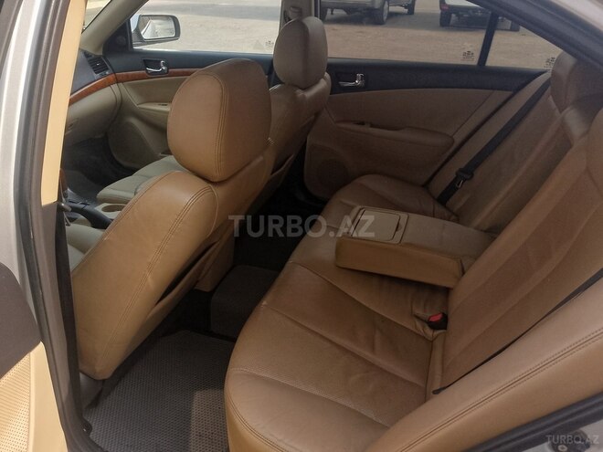 Hyundai Sonata 2008, 283,277 km - 2.0 l - Biləsuvar