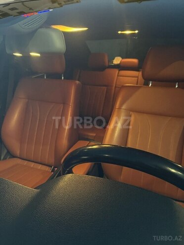 Mercedes E 200 2010, 210,000 km - 1.8 l - Bakı