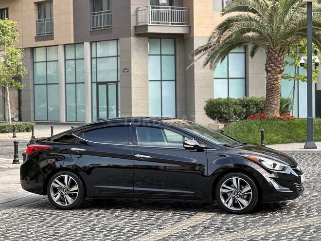Hyundai Elantra 2015, 125,000 km - 1.8 л - Bakı
