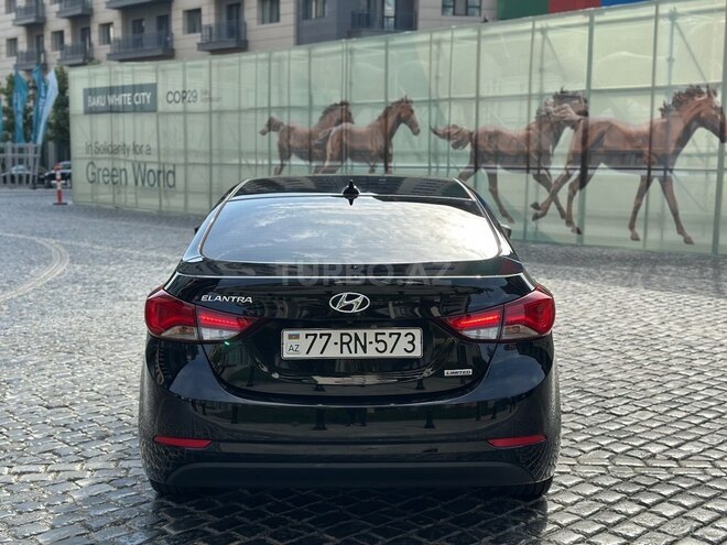 Hyundai Elantra 2015, 125,000 km - 1.8 л - Bakı
