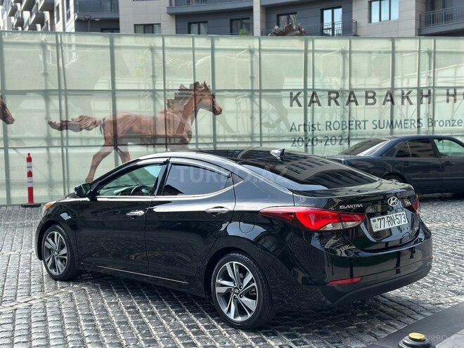 Hyundai Elantra 2015, 125,000 km - 1.8 л - Bakı