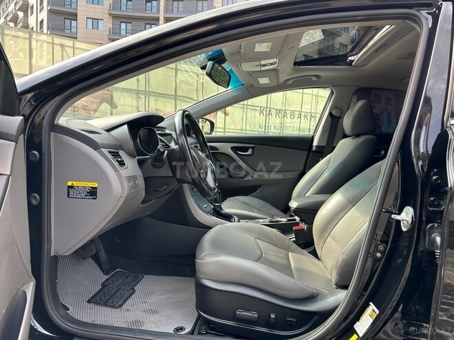 Hyundai Elantra 2015, 125,000 km - 1.8 л - Bakı
