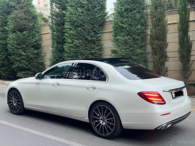 Mercedes E 220 d 2016, 227,600 km - 2.0 l - Bakı