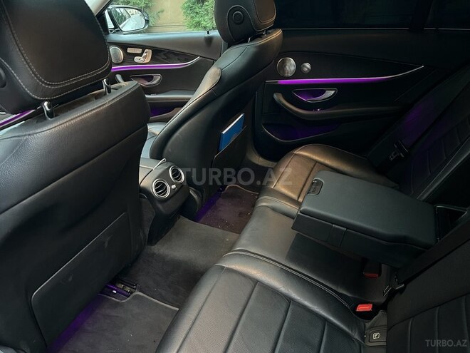 Mercedes E 220 d 4MATIC 2016, 227,800 km - 2.0 l - Bakı