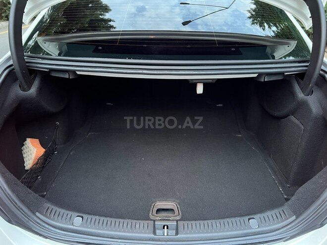 Mercedes E 220 d 4MATIC 2016, 227,800 km - 2.0 l - Bakı