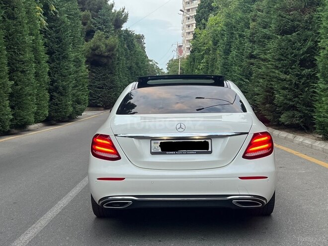 Mercedes E 220 d 2016, 227,800 km - 2.0 l - Bakı