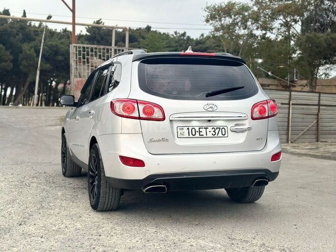 Hyundai Santa Fe 2012, 239,000 km - 2.0 л - Bakı