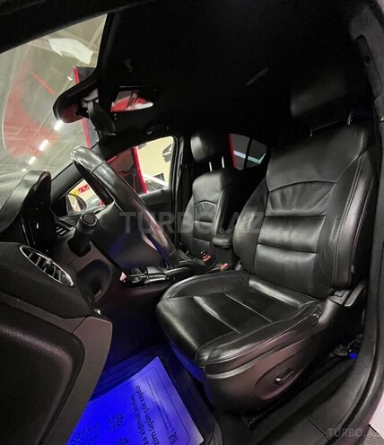 Chevrolet Cruze-15