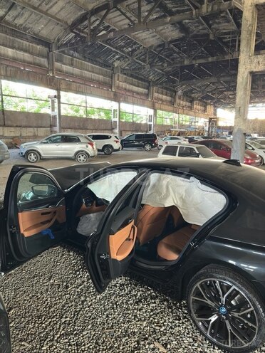 BMW 530e 2022, 33,000 km - 2.0 л - Bakı