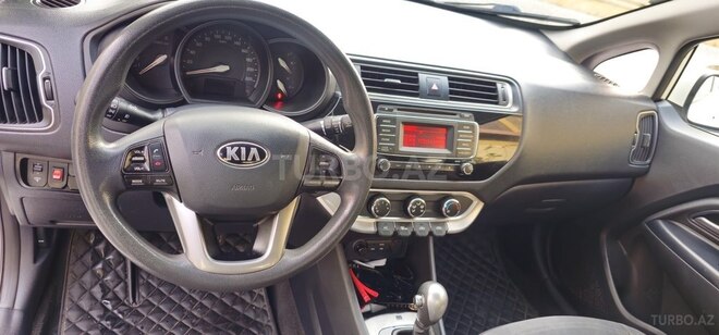 Kia Rio 2015, 200,000 km - 1.6 l - Bakı