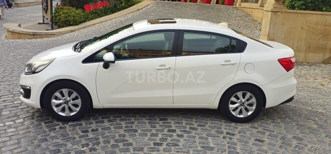 Kia Rio 2015, 200,000 km - 1.6 l - Bakı