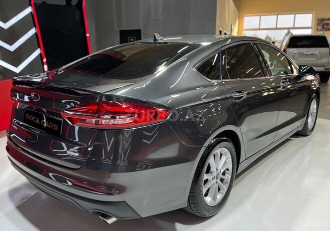 Ford Fusion (North America) 2019, 111,045 km - 1.5 l - Sumqayıt