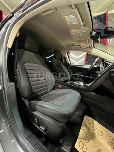 Ford Fusion (North America) 2019, 111,045 km - 1.5 l - Sumqayıt