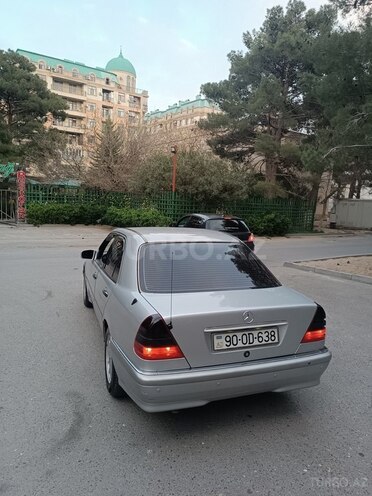 Mercedes C 180 1995, 325,600 km - 1.8 l - Sumqayıt