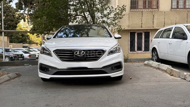 Hyundai Sonata-1