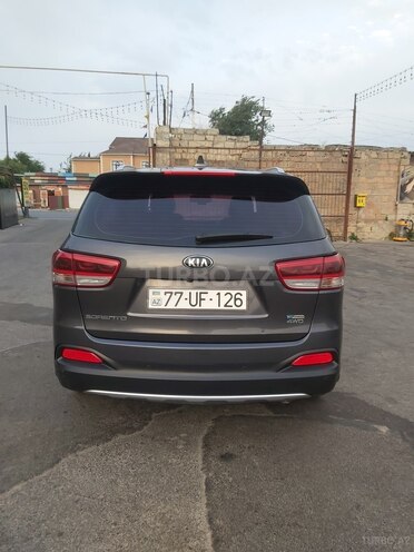 Kia Sorento-3