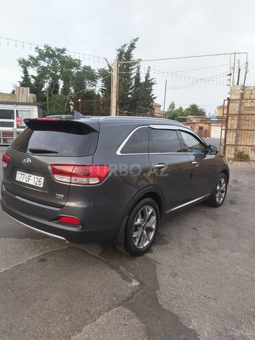 Kia Sorento-7