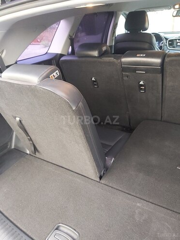 Kia Sorento-15