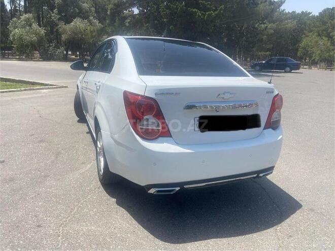 Chevrolet Aveo-9