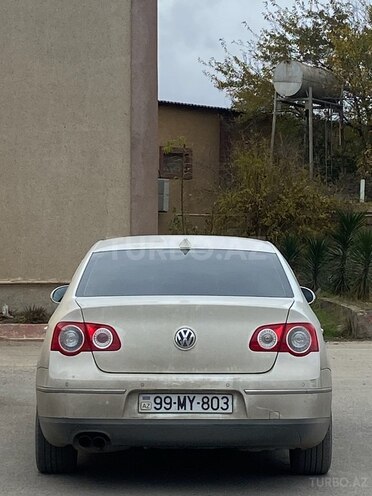 Volkswagen Passat 2010, 297,000 km - 1.8 l - Bakı