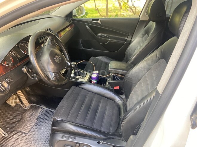 Volkswagen Passat 2010, 297,000 km - 1.8 l - Bakı