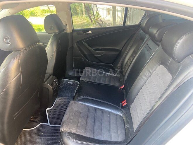 Volkswagen Passat 2010, 297,000 km - 1.8 l - Bakı