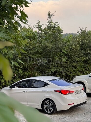 Hyundai Avante 2014, 180,000 km - 1.6 l - Bakı
