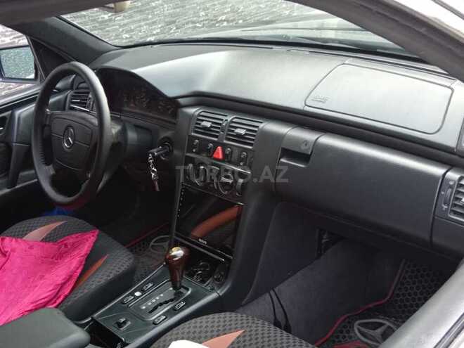 Mercedes E 230 1995, 541,350 km - 2.3 l - Bakı