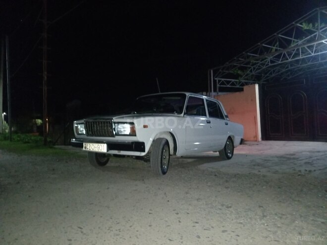 LADA (VAZ) 2107 2003, 95,000 km - 1.6 l - Sabirabad