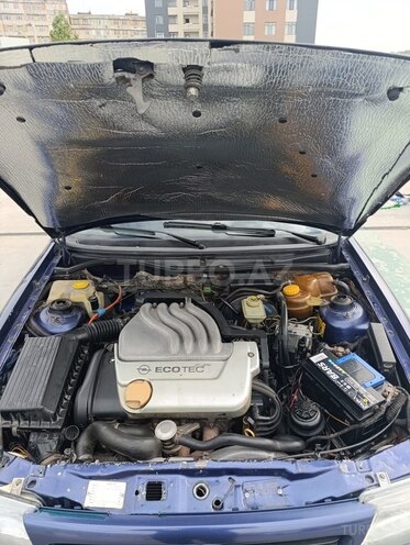 Opel Astra 1995, 41,111 km - 1.6 l - Bakı