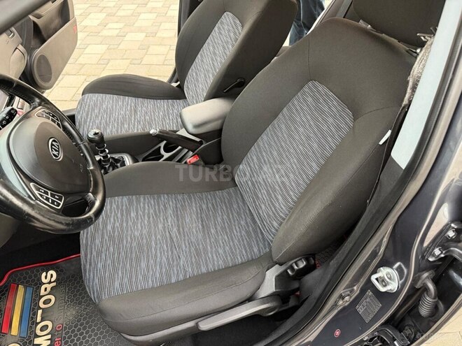 Kia Ceed SW-19