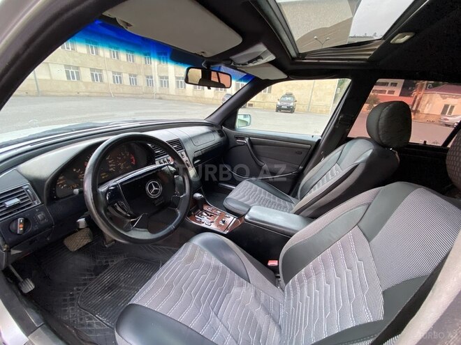 Mercedes C 220 d 1999, 352,000 km - 2.2 l - Bakı