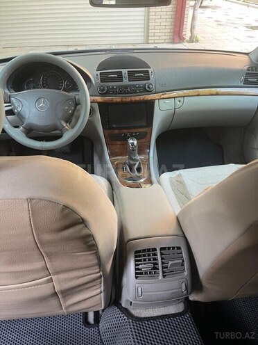 Mercedes E 220 d 2004, 396,000 km - 2.2 l - Bakı
