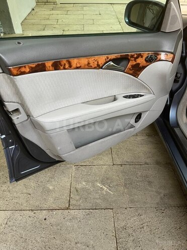 Mercedes E 220 d 2004, 396,000 km - 2.2 l - Bakı