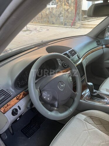 Mercedes E 220 d 2004, 396,000 km - 2.2 l - Bakı