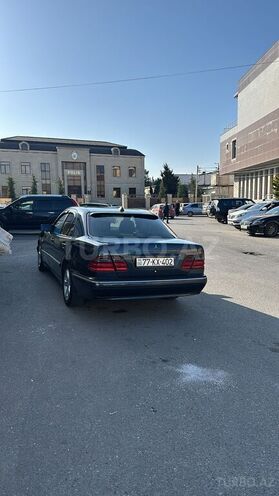 Mercedes E 230 1996, 486,000 km - 2.3 l - Bakı