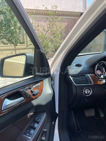 Mercedes GL 500 4MATIC 2013, 203,550 km - 5.0 l - Bakı