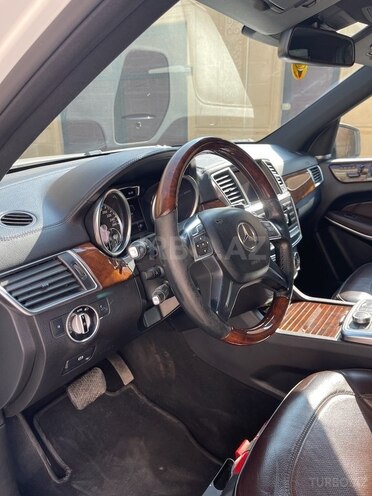 Mercedes GL 500 4MATIC 2013, 203,550 km - 5.0 l - Bakı