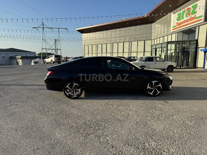 Hyundai Elantra 2021, 16,000 km - 2.0 l - Bakı