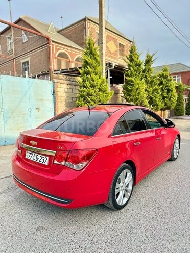 Chevrolet Cruze 2015, 281,635 km - 1.4 л - Sumqayıt