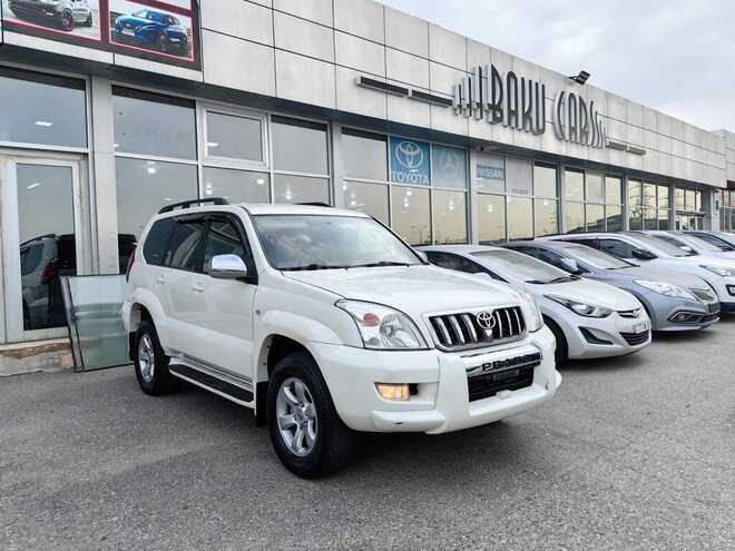 Toyota Land Cruiser Prado-4