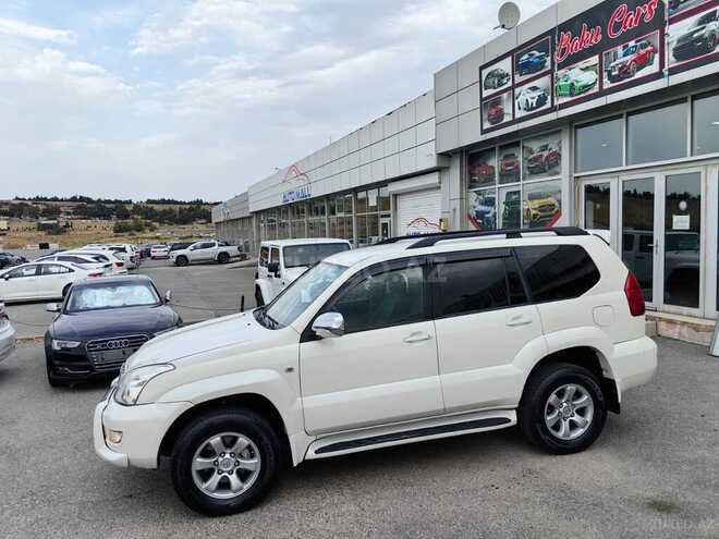 Toyota Land Cruiser Prado-13