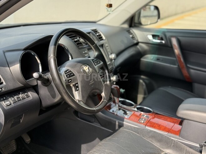 Toyota Highlander 2011, 301,000 km - 3.5 l - Bakı