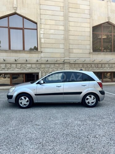 Kia Rio 2006, 270,000 km - 1.4 l - Bakı