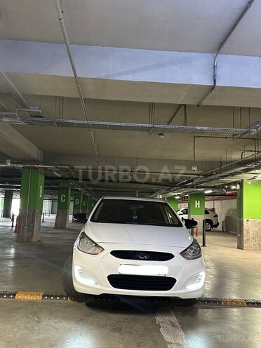 Hyundai Accent 2011, 220,073 km - 1.6 l - Bakı