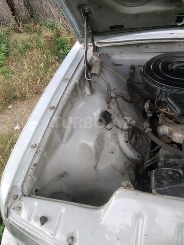GAZ 3110 1998, 409,000 km - 2.4 l - Qəbələ